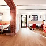Paulinenhof 4*