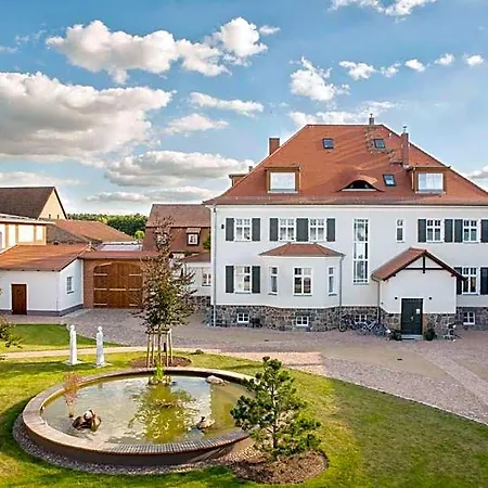 Otel Paulinenhof 4*