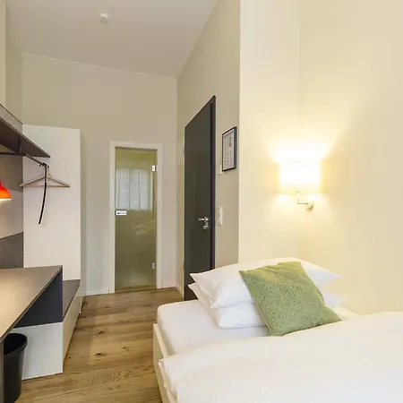 Paulinen Hof Seminarhotel 4*